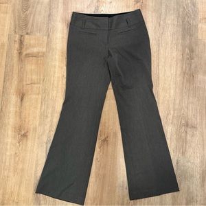 Express Size 6R Editor Grey Pants
